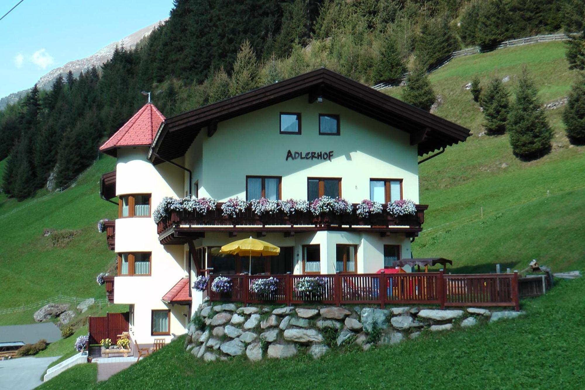 Adlerhof Apartment ซังคท์เลออนฮาร์ด อิม พิทซ์ทัล ภายนอก รูปภาพ
