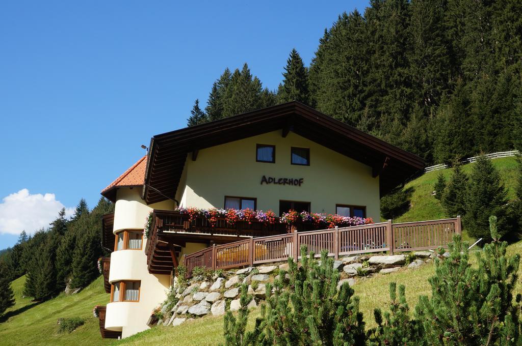 Adlerhof Apartment ซังคท์เลออนฮาร์ด อิม พิทซ์ทัล ภายนอก รูปภาพ